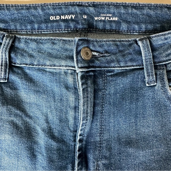 Old Navy Wow Flare Jeans - Picture 4 of 4